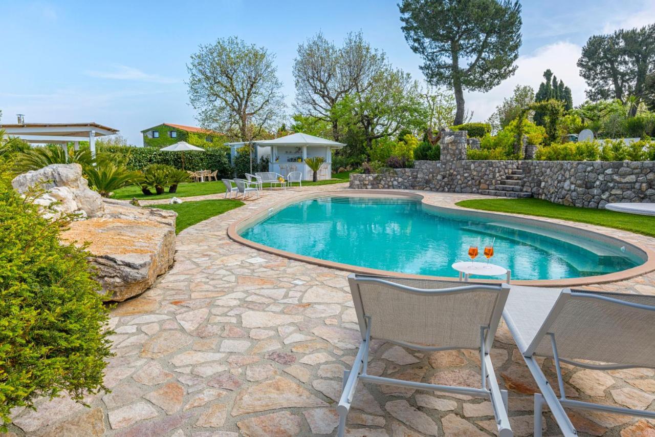 Amore Rentals - Resort Ravenna - Villa Dama マッサ・ルブレンセ エクステリア 写真